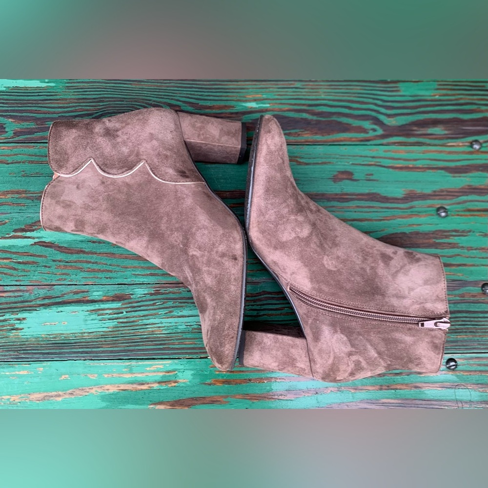 Brenda Zaro Womens Leather Suede Block Heel Tania Boots Size 7.5 US Tan Spain - Picture 10 of 16